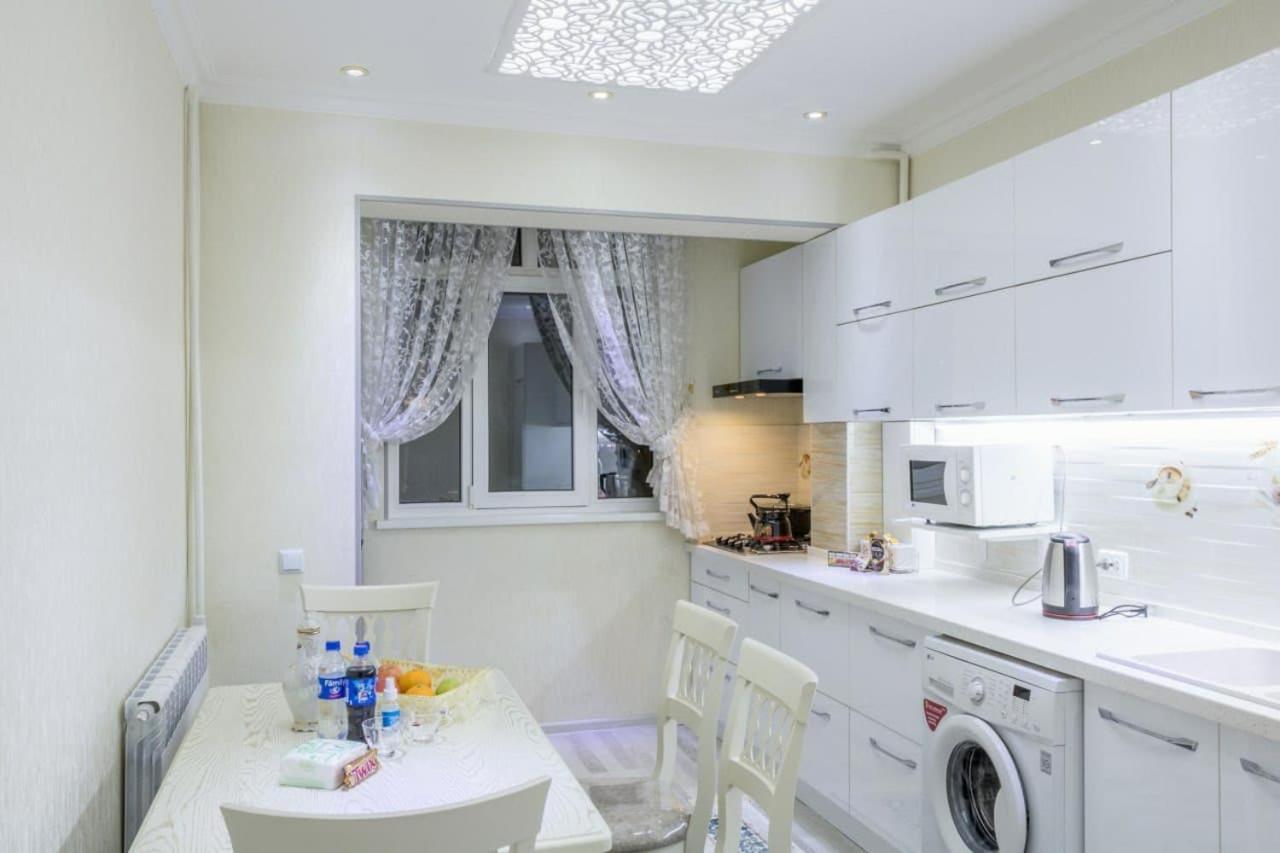 Metro Aybek Center Of Tashkent Comfort 1 Bedroom And Hall Luaran gambar